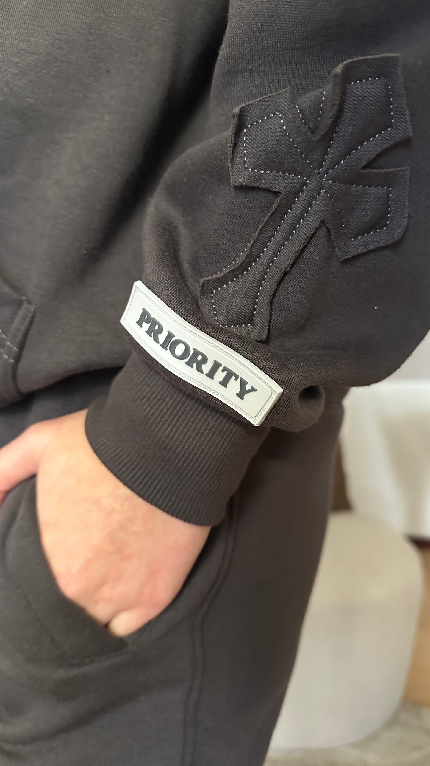 Cross-Trainingsanzug von Priority