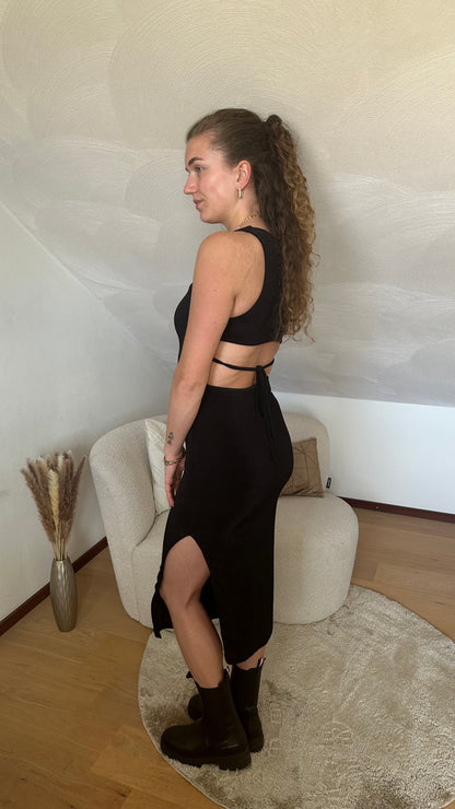 Becca-Kleid