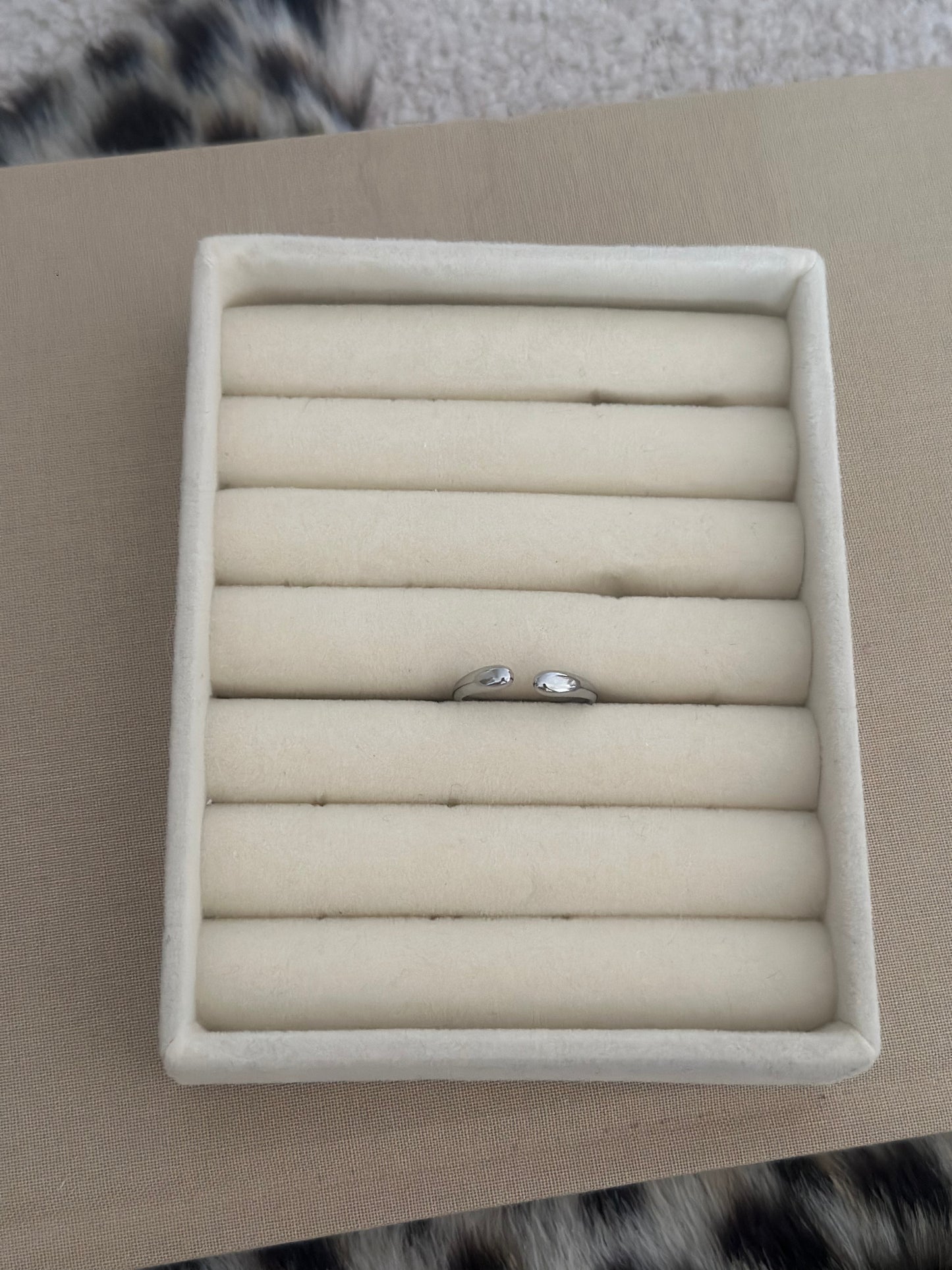 Druppel ring zilver